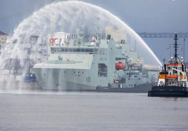 Royal Canadian Navy Commissions New Arctic Patrol Ship - autojosh 