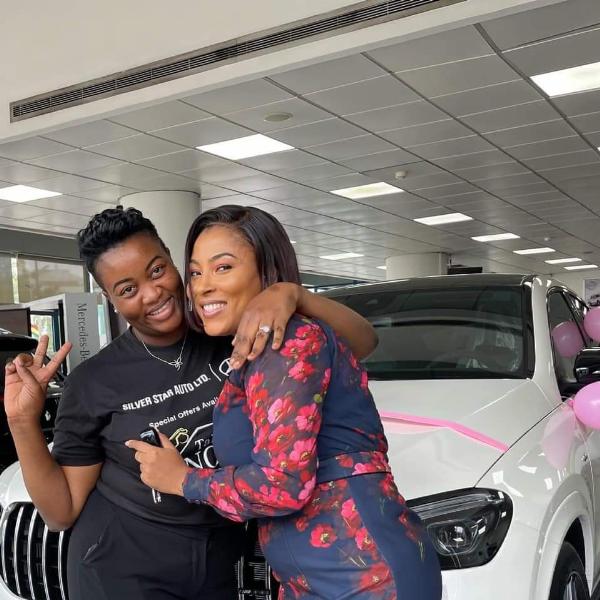 Mercedes Congratulates First Ghanaian Lady To Buy And Drive 2021 AMG GLE 53 4M+ Coupe - autojosh 