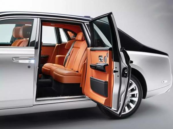 442 Examples Of 2019-2022 Model Rolls-Royce Phantoms Recalled For Rearview Camera Issue - autojosh 