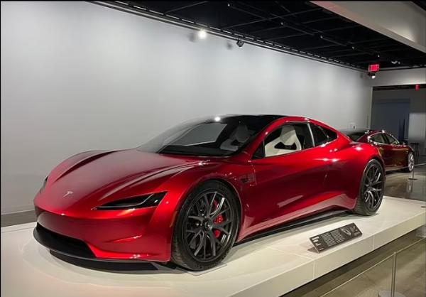 Elon Musk Confirms The New Tesla Roadster With SpaceX Package Will Go 0 To 60 In 1.1 Seconds - autojosh 