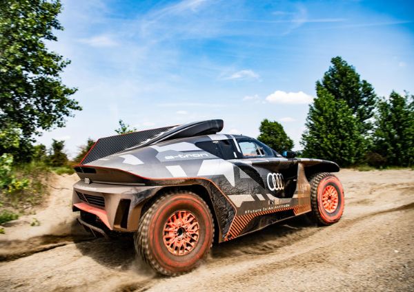 Audi Plans To Win Dakar Rally Race In 2022 With This New Electric RS Q E-Tron Offroading Truck - autojosh 