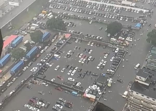 Heavy Flooding In Marina, Lagos Drowns Dozens Of Cars - autojosh
