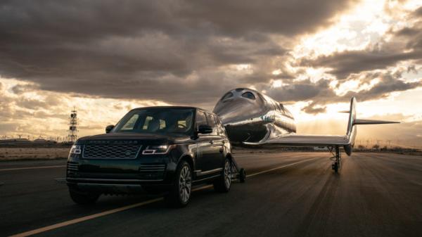 Range Rover Tows Space Plane As UK Billionaire Richard Branson And 3 Crews Blasts Into Space - autojosh 