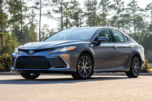 Toyota Again Upgrades Its Best Selling Model The Camry For 2022