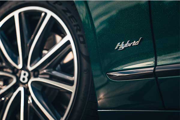 Bentley Launches 2022 Flying Spur Hybrid, The Most Fuel Efficient Bentley Ever