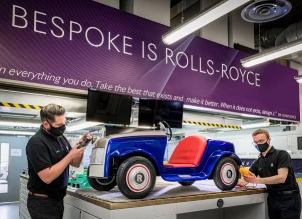 Electric Car Driven By Kids To The Surgery Room Returns To Rolls-Royce Factory For 62 Miles Service - autojosh