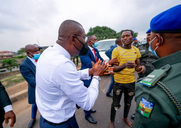 No Room For Criminals In Lagos Az Sanwo-Olu Arrests Three Machete-wielding Criminals In Ojota - autojosh