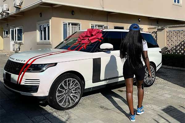 Celebrity Fashion Designer Tolu Bally Acquires A Range Rover Supercharged SUV 