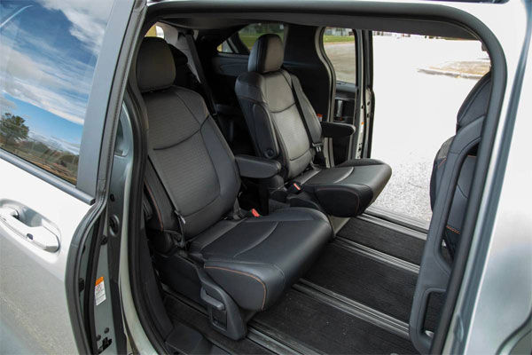 2021 Toyota Sienna The Captain s Seat And Other Seating Features