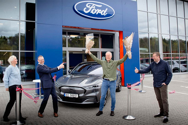 Beginning From 2022 Norway Wants Public Sector To Purchase Only Electric Vehicles 