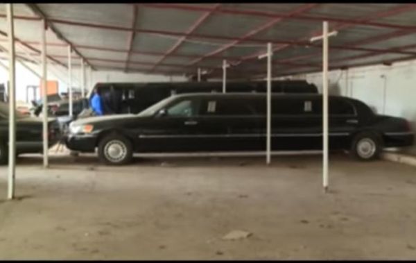 Cars Seized From Ex-Gambian President Yahya Jammeh, Including Rolls-Royces, Limos, Abandoned In A Warehouse - autojosh 