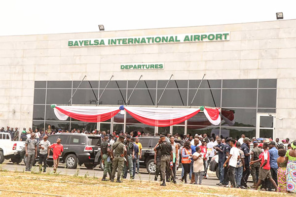 Jubilation As First Commercial Flight Lands At Bayelsa Airport - autojosh