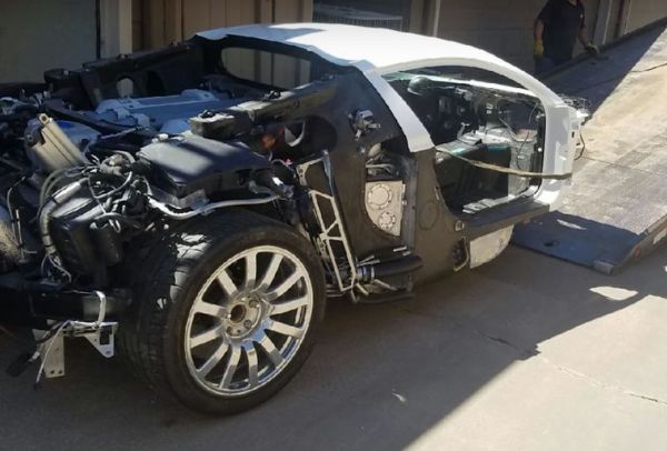 $1.1m Bugatti Veyron Purposely Driven Into Lake To Scam Insurance Company Is Finally Being Rebuilt - autojosh 
