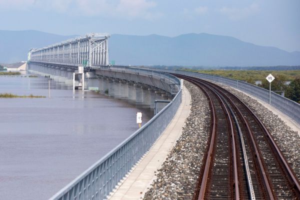 First Cross-River Railway Bridge Linking China And Russia Is Completed - autojosh 