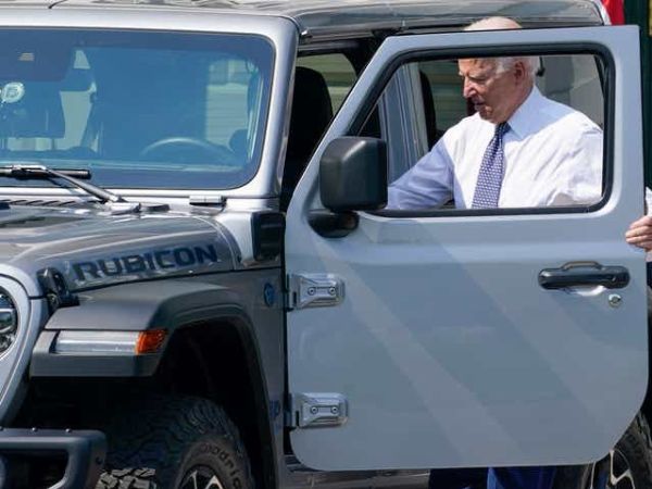 US President Joe Biden Takes Hybrid Jeep Wrangler SUV For A Spin Around White House - autojosh 