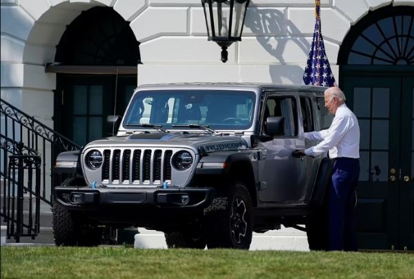 US President Joe Biden Takes Hybrid Jeep Wrangler SUV For A Spin Around White House - autojosh 