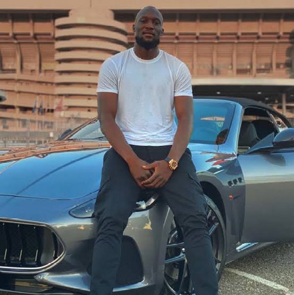 Chelsea New Signing Roмelu Lukaku's Car Collection, Including Rolls-Royce, Maseratis, 3 Mercedes' - autojosh