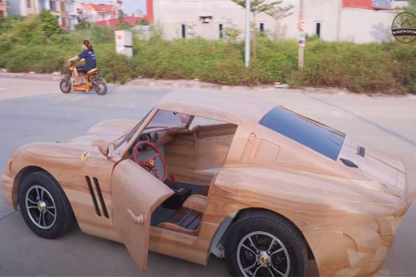 Check Out This Ferrari GTO 250 Carved In Wood That Actually Drives