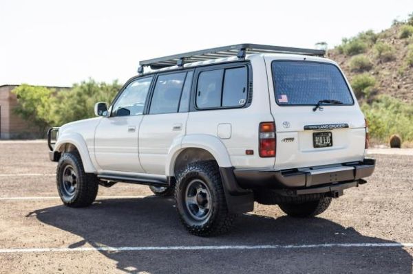 This 1994 Toyota Land Cruiser 80 Series Sold For More Than $78,000 - autojosh 