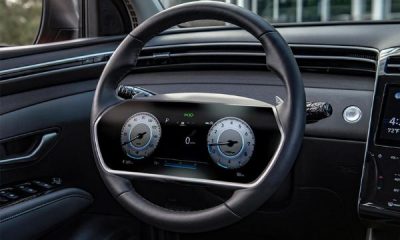 Hyundai Is Working On A Steering Wheel That Has A Touchscreen - autojosh