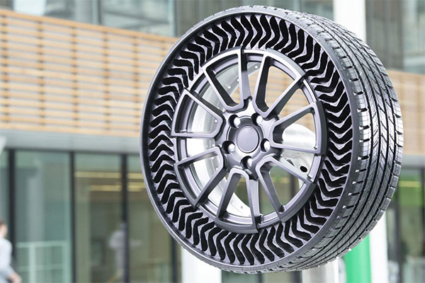 Say Goodbye To Flat Tyres As Michelin Airless Uptis Tyre Gets First Public Outing - autojosh 