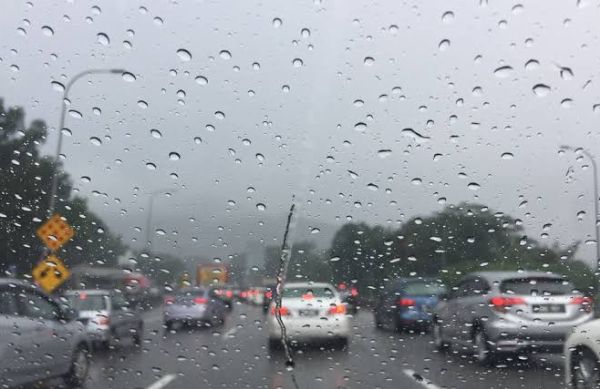Rainy Season : FRSC Urges Motorist To Have Working Wipers, Brake, Headlights, Taillights - autojosh 