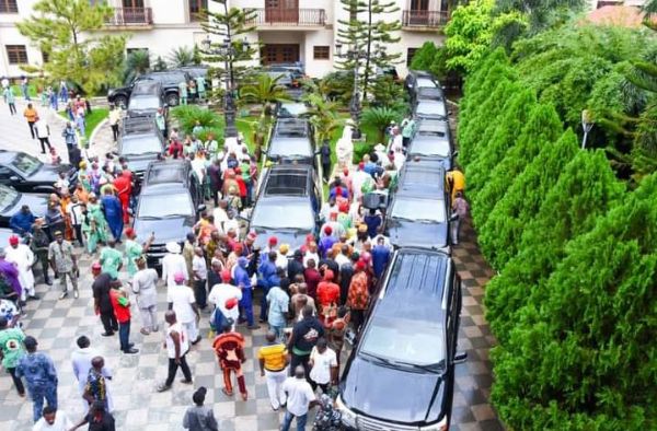 Senator Ifeanyi Uba Gift 20 SUVs To Traditional Rulers In Anambra - autojosh 