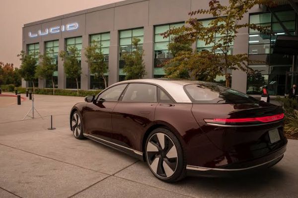 First Customer Lucid Air EVs Rolls Off The Assembly Line - autojosh 