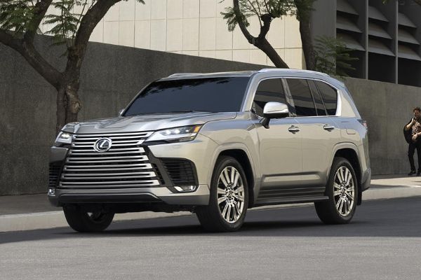 Lexus LX 600 Versus Lexus LX 570 - autojosh 