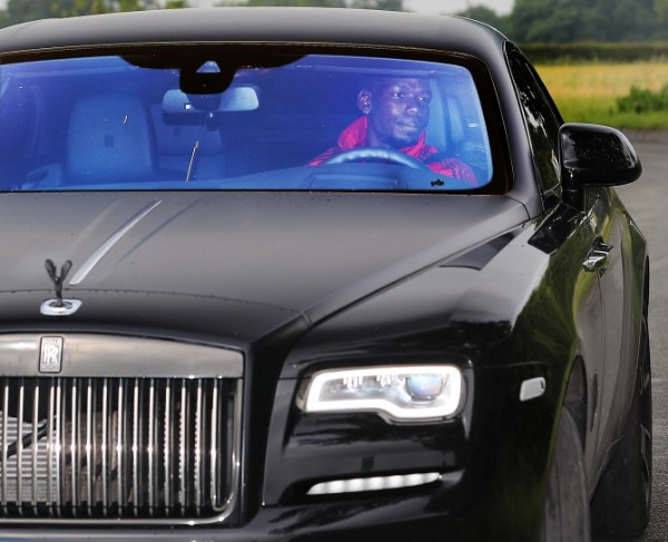 Man Utd Star Paul Pogba’s Rolls-Royce Wraith Nearly Smashed By Huge Tree During Storm - autojosh 
