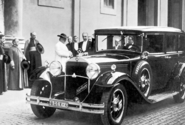 Mercedes Popemobiles Through The Years, Starting From Nürburg 460 Limo, Delivered 91 Years Ago - autojosh 