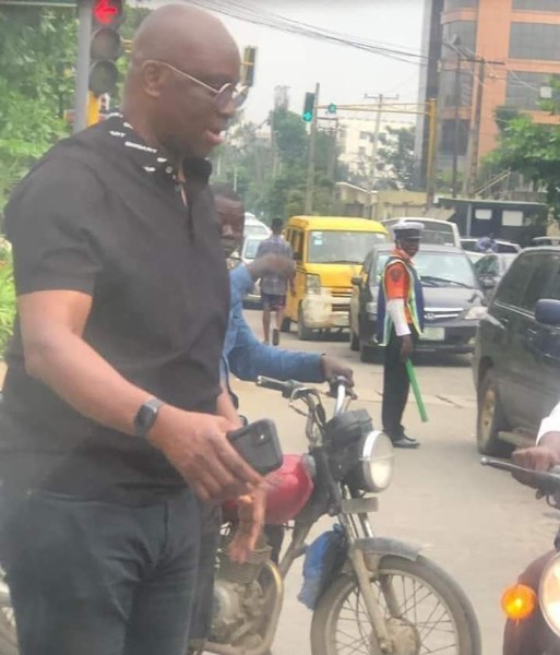 Lagos Traffic : Ex-Ekiti Gov. Ayodele Fayose Boards Okada To Avoid Missing His Flight - autojosh 