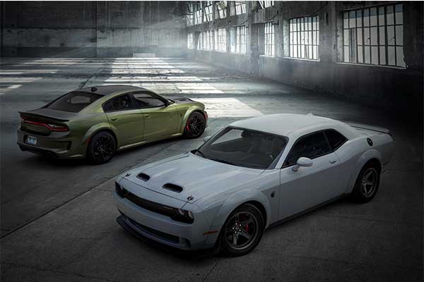 Dodge Charger And Challenger Go Dark With New Black Package