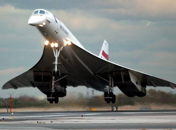 Concorde Supersonic Jet Flew For The Last Time 18 Years Ago - autojosh 