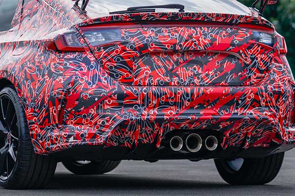Honda Teases Civic Type-R In Full Camo Ahead Of Its 2023 Launch