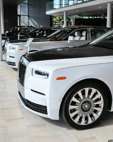 442 Examples Of 2019-2022 Model Rolls-Royce Phantoms Recalled For Rearview Camera Issue - autojosh 