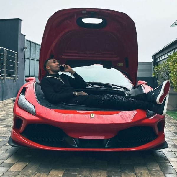 Arsenal Star Aubameyang Poses In The Front Boot Of His Red Ferrari LaFerrari Worth ₦1.4 Billion - autojosh 