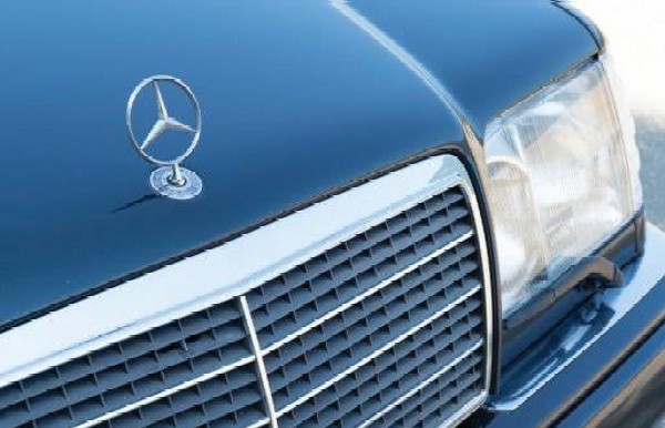 Mercedes-Benz Celebrates 100 Years Of Its Three-pointed Star Logo - autojosh 