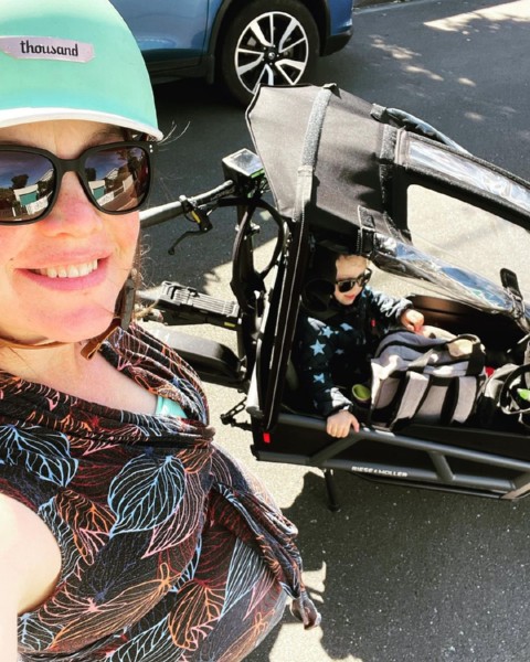 Pregnant New Zealand Politician In Labour Rides A Bicycle To Hospital At 2 A.M, Gave Birth 1-Hour Later - autojosh 