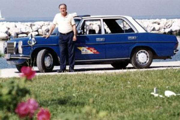 4.6 million-km : This 1976 240D Holds World’s Record For Highest Mileage Mercedes Car - autojosh 