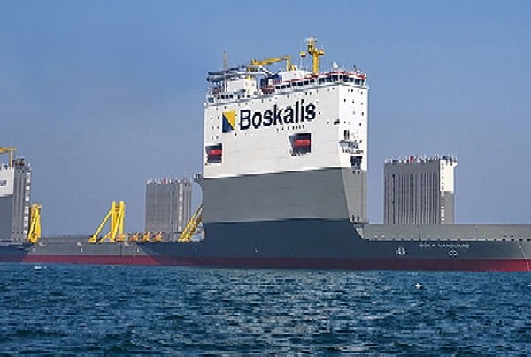 Meet The Boka Vanguard, A Semi-submersible Heavy-lift Ship That Carries Other Ships, Oil Rigs - autojosh 