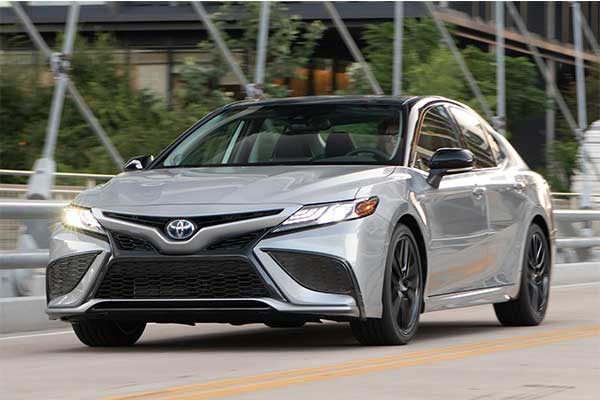 Toyota Again Upgrades Its Best Selling Model The Camry For 2022