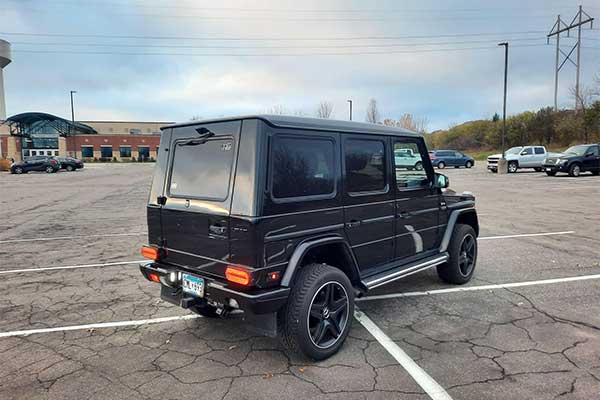 This G-Wagon Has Been Slapped With A Manual Gear And A Cadillac V8 Engine