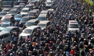 Photos Of The Day : Motorcycles In Jakarta, Indonesia, Where 8 In Every 10 People Own At Least One - autojosh