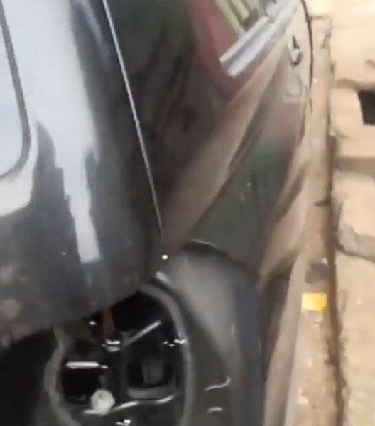Professional Thieves Strip Toyota Highlander Down Outside Owner’s Home In Lagos, Mirrors, Brain Box, Battery, Lights Stolen - autojosh 