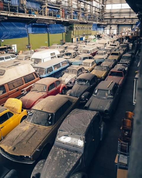 Pictures Of The Day : 175 Abandoned Classic Cars Found Under A Single Roof - autojosh 