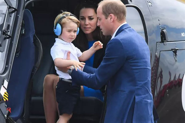Queen Wants 'Grandson And Heir To The Throne' Prince William To Stop Flying Helicopters Amid Safety Fears - autojosh 