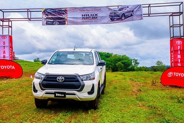 Toyota Starlet, Hiace And Hilux Pickup Shines At Nigeria Auto Association (NAJA) Association Awards - autojosh 