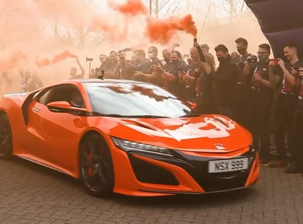 F1 Champ Max Verstappen Of Red Bull Racing-Honda Gets Acura NSX “Work” Car After Selling His Honda Civic Type R - autojosh 