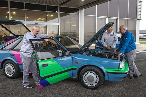 Nissan Celebrates 35 Years Of Car Production In The UK With One-Off Bluebird EV